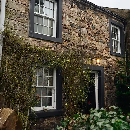 Cosy & Charming 2-bed Near Ullswater